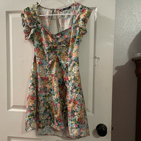 Zara Dresses & Skirts - Zara dress